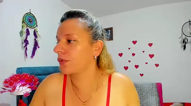 sofi saliva2511 online show from February 14, 8:37 pm