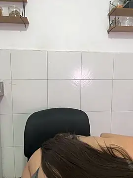 katy handerson online show from November 30, 3:16 pm