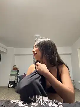 Snapshot of miaceleste chatting on October 3, 4:48 pm miaceleste online show from October 3, 4:48 pm