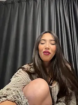 Snapshot of miaceleste chatting on November 14, 11:24 pm miaceleste online show from November 14, 11:24 pm