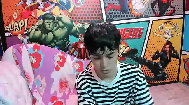 Snapshot of jisuscat chatting on January 3, 12:22 am jisuscat online show from January 3, 12:22 am