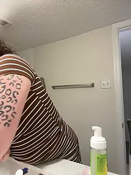 ParkerGYATT online show from April 4, 9:51 am