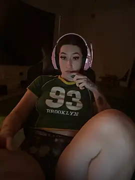 ParkerGYATT online show from April 10, 6:51 am