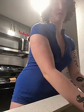 ParkerGYATT online show from April 13, 8:31 am