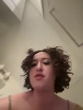 ParkerGYATT online show from April 18, 8:07 am