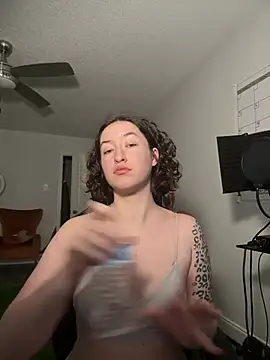Snapshot of ParkerGYATT chatting on May 4, 6:26 pm ParkerGYATT online show from May 4, 6:26 pm