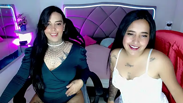 Snapshot of Carolaine01 chatting on December 20, 2:24 pm Carolaine01 online show from December 20, 2:24 pm