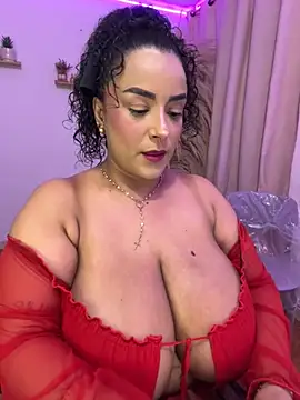 Snapshot of ariadna_cooper chatting on November 13, 4:44 am ariadna cooper online show from November 13, 4:44 am