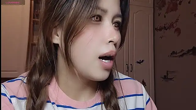 Lucky-xiuxiu online show from February 22, 6:17 am