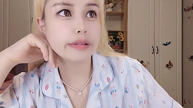 Lucky-xiuxiu online show from March 14, 1:16 am