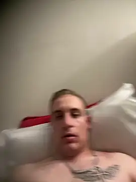 Snapshot of Golden_Alex chatting on November 24, 7:35 pm Golden Alex online show from November 24, 7:35 pm