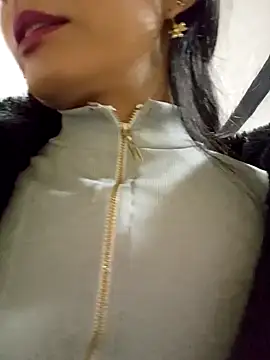 BELLA--26 online show from February 7, 8:42 pm