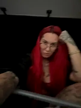 Mia-Fuchs online show from September 19, 2:57 am