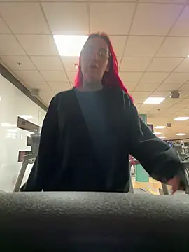 Mia-Fuchs online show from February 18, 10:28 pm