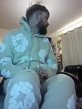 Snapshot of JACKulate31 chatting on November 24, 8:47 am JACKulate31 online show from November 24, 8:47 am