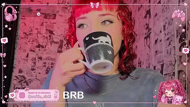Snapshot of NickiYoung chatting on July 18, 1:48 pm NickiYoung online show from July 18, 1:48 pm
