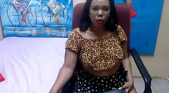 JusyBee online show from March 18, 9:10 pm