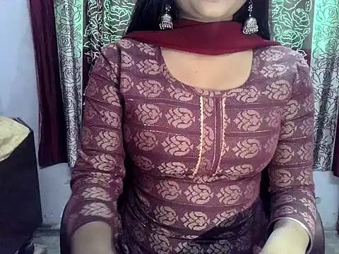 SIYA MAVI online show from December 2, 4:07 am