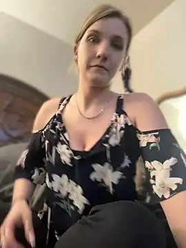 Kitty DaCocks online show from April 7, 10:42 pm