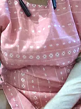 Snapshot of mallupriyapriya chatting on September 20, 5:30 am mallupriyapriya online show from September 20, 5:30 am