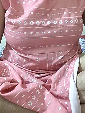 Snapshot of mallupriyapriya chatting on October 14, 5:14 pm mallupriyapriya online show from October 14, 5:14 pm