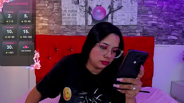 Snapshot of Emily_sc chatting on January 10, 4:41 pm Emily sc online show from January 10, 4:41 pm