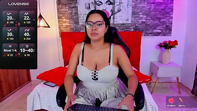 Snapshot of Emily_sc chatting on September 30, 2:00 pm Emily sc online show from September 30, 2:00 pm
