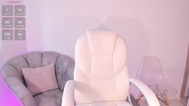 Snapshot of NiiaEvanss chatting on January 29, 1:07 pm NiiaEvanss online show from January 29, 1:07 pm