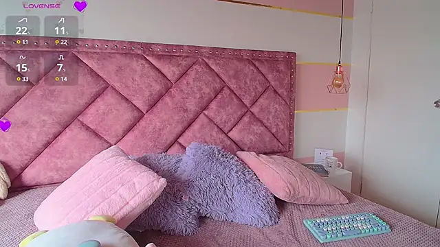 Charlotte  Miller online show from February 26, 12:47 pm