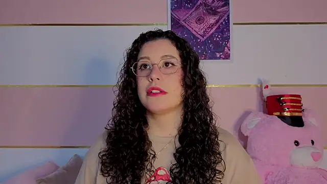 Charlotte  Miller online show from February 3, 11:37 am