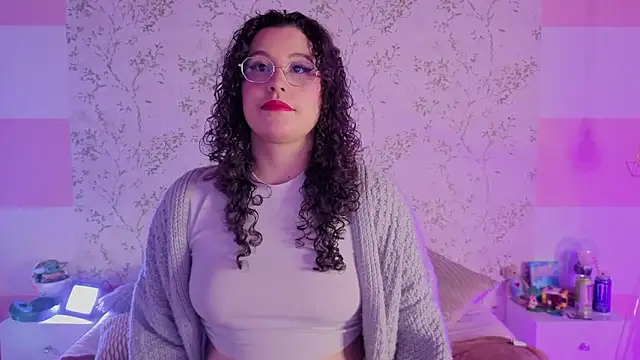 Charlotte  Miller online show from March 26, 11:27 am