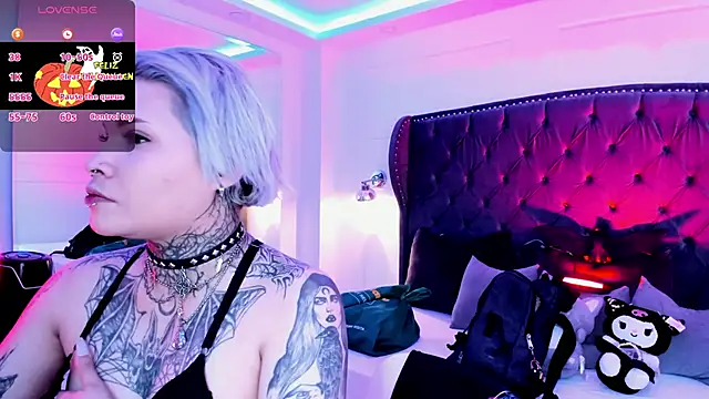 Snapshot of jinxv_nuss chatting on October 21, 11:00 am jinxv nuss online show from October 21, 11:00 am