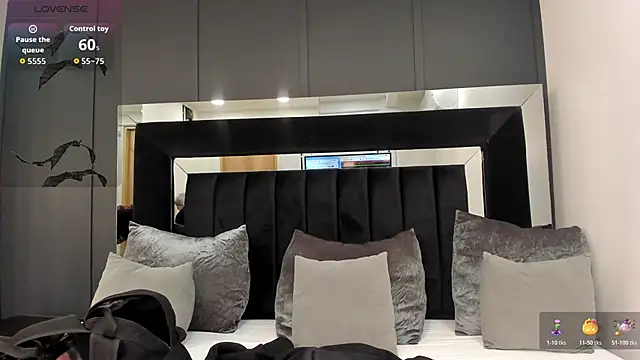 Snapshot of jinxv_nuss chatting on November 14, 10:36 am jinxv nuss online show from November 14, 10:36 am