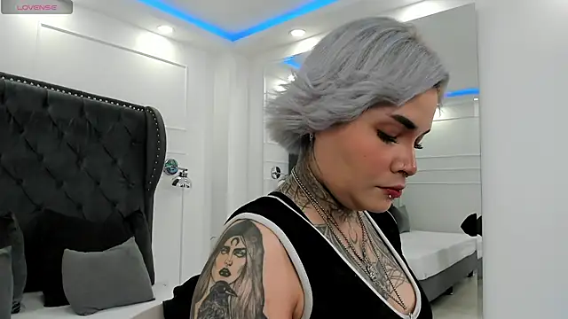 Snapshot of jinxv_nuss chatting on November 22, 12:26 pm jinxv nuss online show from November 22, 12:26 pm