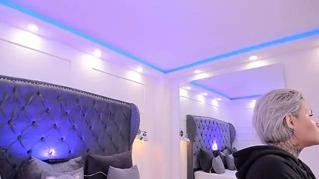 Snapshot of jinxv_nuss chatting on November 27, 10:50 am jinxv nuss online show from November 27, 10:50 am