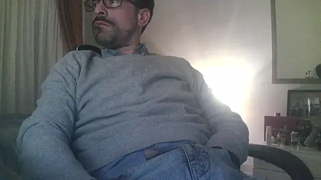 Patrickhound online show from January 28, 1:18 am