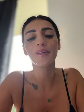 Samantha bigboobs online show from June 19, 1:37 pm