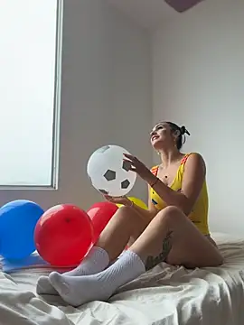 Samantha bigboobs online show from July 7, 4:44 pm