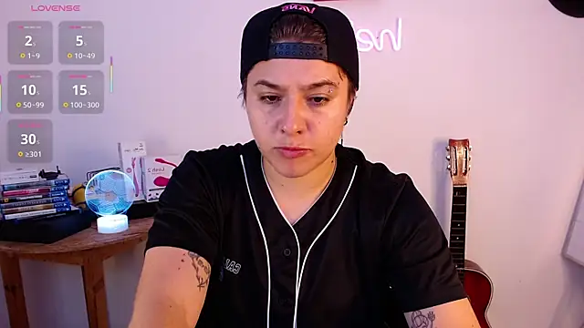 Snapshot of Noah_Blue7 chatting on January 28, 11:39 pm Noah Blue7 online show from January 28, 11:39 pm