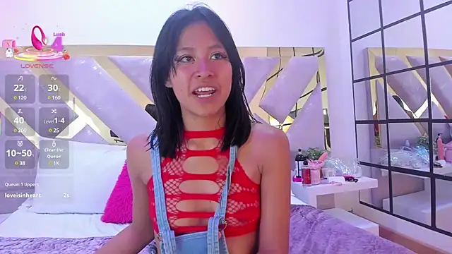 Snapshot of nayara_macherano chatting on March 9, 10:19 am nayara macherano online show from March 9, 10:19 am
