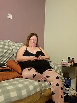 curvy girl71 online show from February 19, 8:41 pm