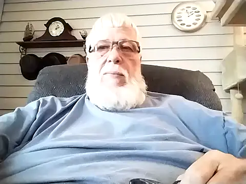 Futura intx online show from December 19, 8:05 pm