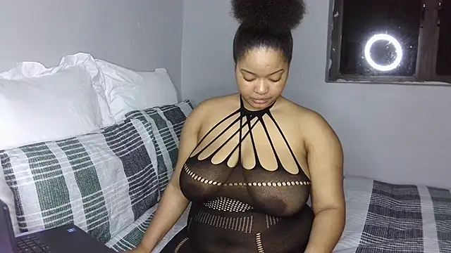 sexytinashe21 online show from September 14, 7:57 pm