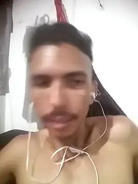 MagrinhoSaradoo online show from February 10, 11:02 pm