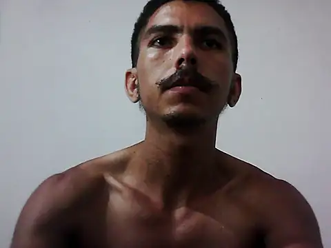 MagrinhoSaradoo online show from November 25, 1:22 pm