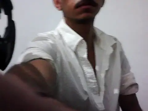 MagrinhoSaradoo online show from December 2, 1:55 am