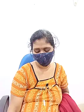 Snapshot of Lucky-Deepthi chatting on February 17, 7:10 pm Lucky-Deepthi online show from February 17, 7:10 pm