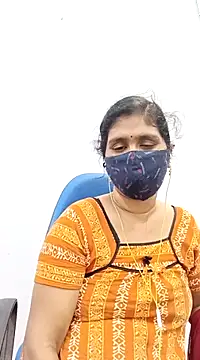 Snapshot of Lucky-Deepthi chatting on February 17, 10:25 pm Lucky-Deepthi online show from February 17, 10:25 pm