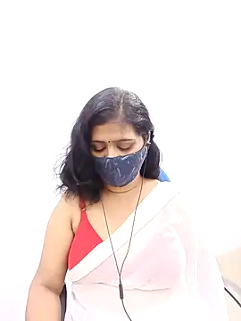 Snapshot of Lucky-Deepthi chatting on March 7, 7:05 pm Lucky-Deepthi online show from March 7, 7:05 pm