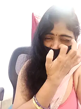 Lucky-Deepthi online show from March 27, 2:06 am